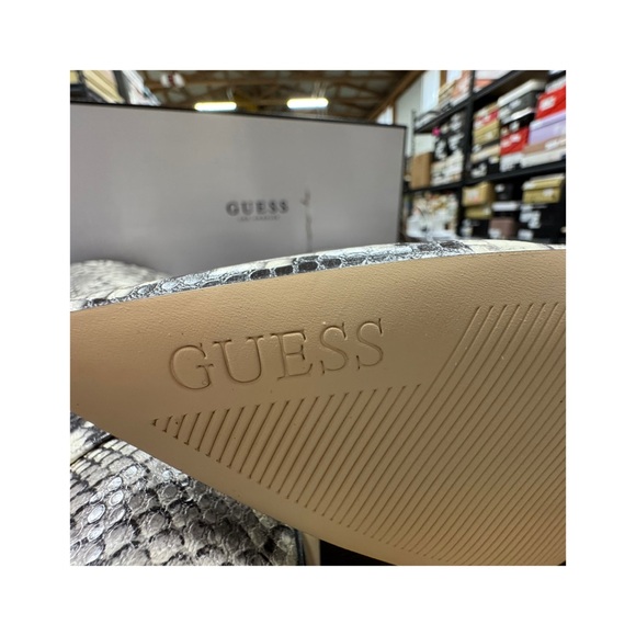 Guess Snakeskin Pattern Knee-High Boots size 9 - Picture 9 of 10